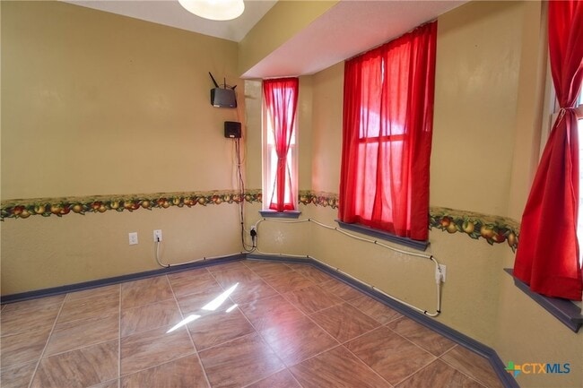 203 Appaloosa Dr