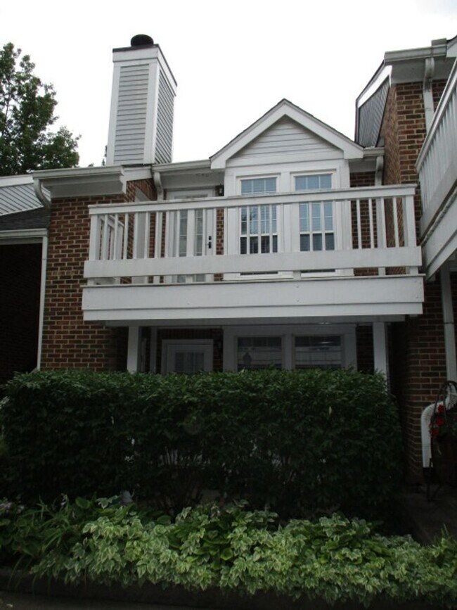 Photo - Tucked Away Condo with Balcony near Shirlington