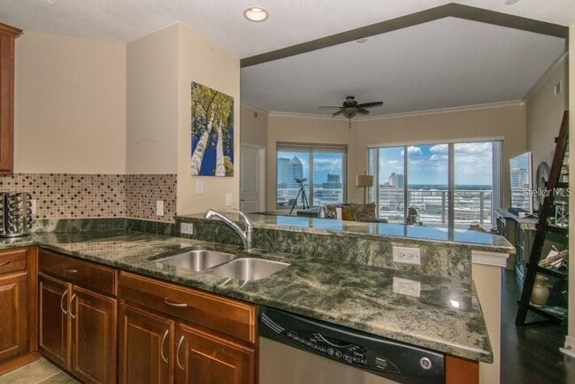 Photo - 1209 E Cumberland Ave Unit 2502
