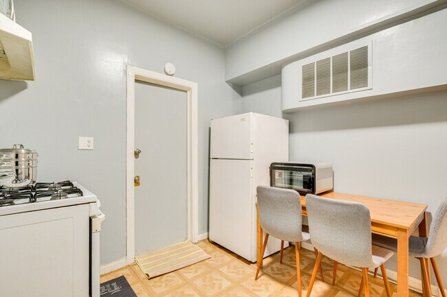 Photo - 3443 W Flournoy St Unidad ID1385611P