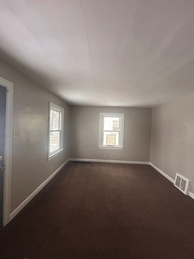 Photo - 4430 S Park Dr