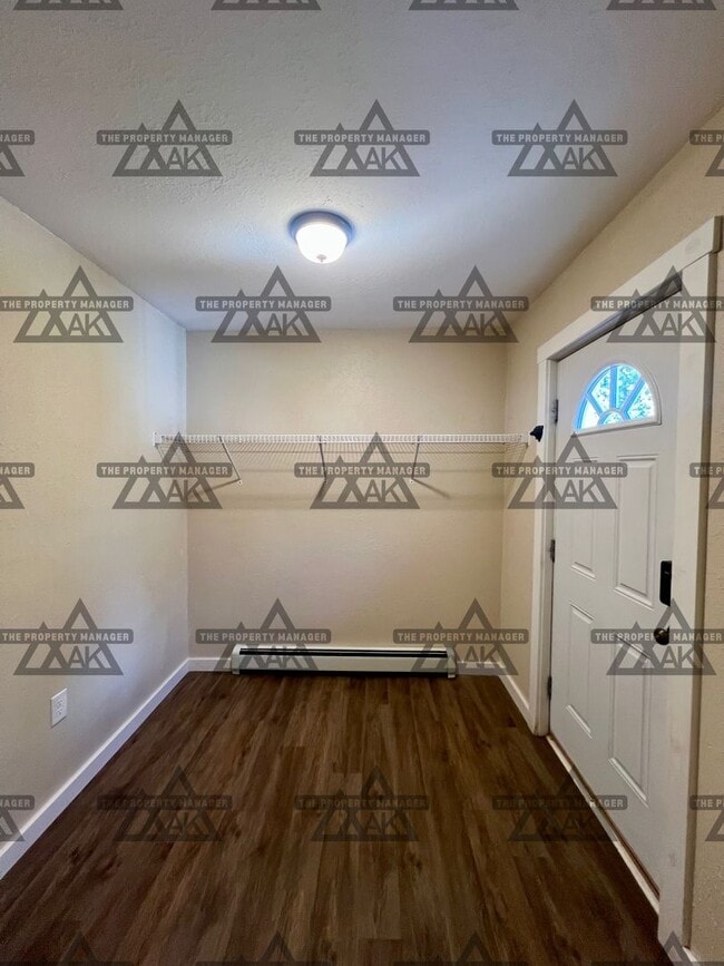 Photo - Grumman St 2400- Unit #A