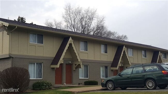 Photo - Turner Drive Apartments