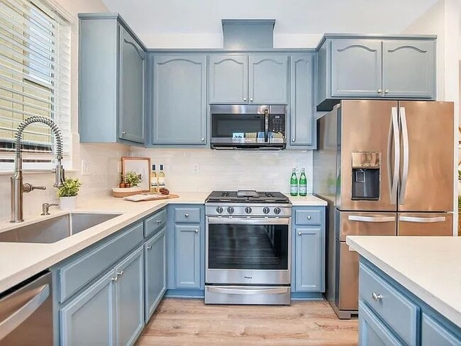 Building Photo - 5470 Gold Creek Cir
