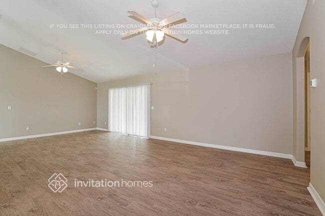 Photo - 211 Compass Rose Dr