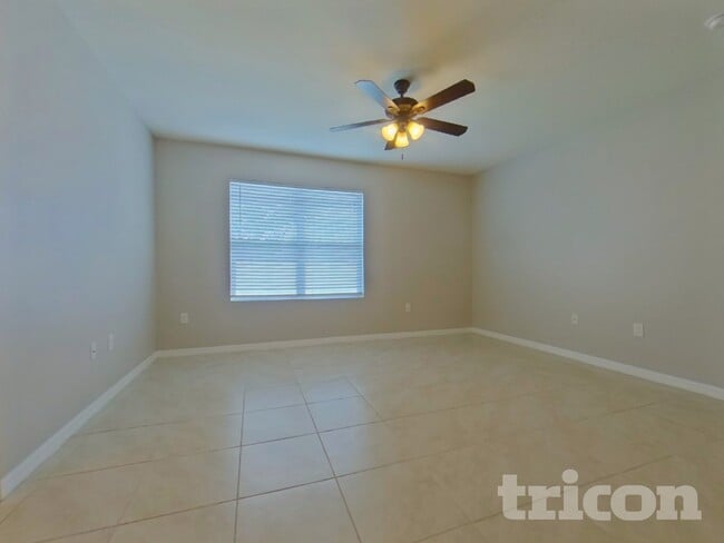 Photo - 2531 Newmark Dr