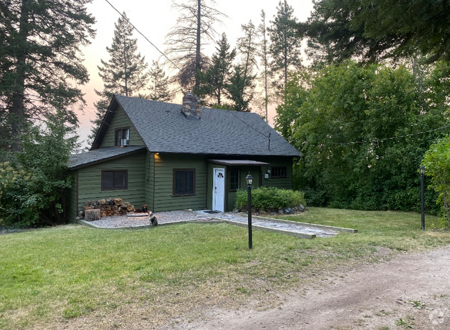 Building Photo - 19495 Montana Hwy 35 Rental