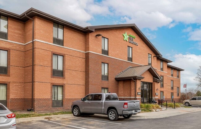 Photo - Furnished Studio-Omaha - West