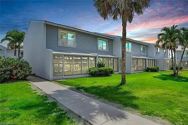 Building Photo - 18010 San Carlos Blvd Rental