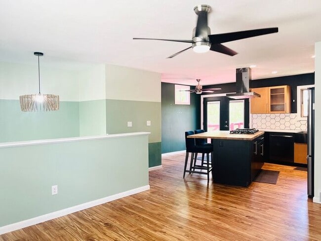 Photo - Gorgeous 4 bedroom, 2 bath Home with 2 car attached garage In NW Loveland, Colorado