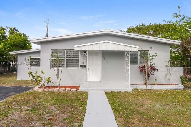 Building Photo - 1511 NE 205th Terrace