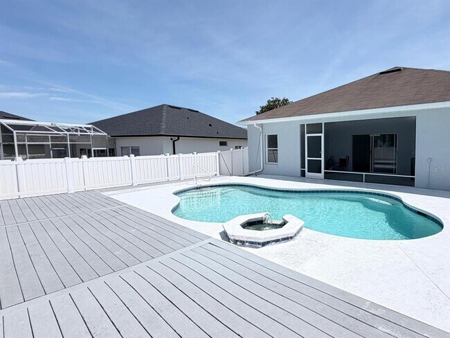 Photo - 906 Berwick Dr