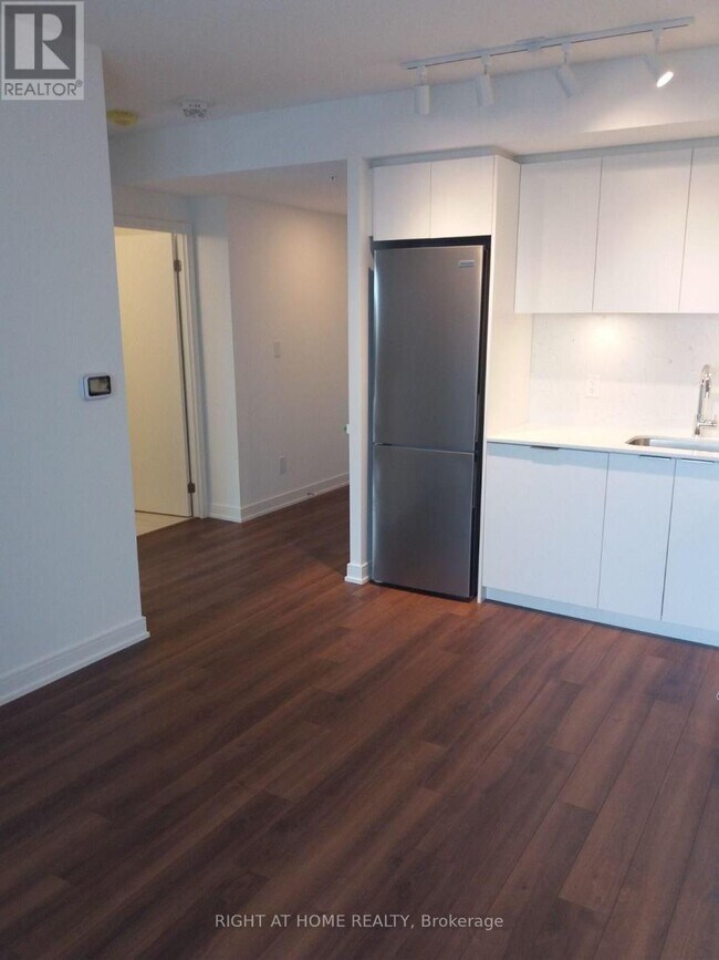 Photo - 30 Samuel Wood Wy Unit 1803