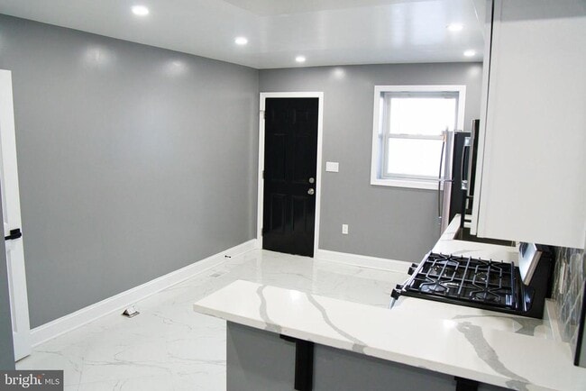 Photo - 1604 Cliftview Ave