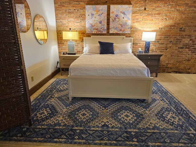 Photo - 211 Liberty St Unidad Apt 1