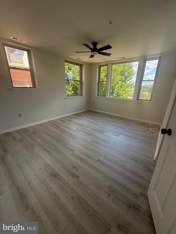 Photo - 1218 Perry St NE Unit 202