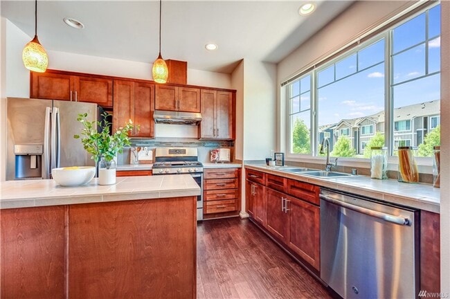 Photo - 3454 31st Dr