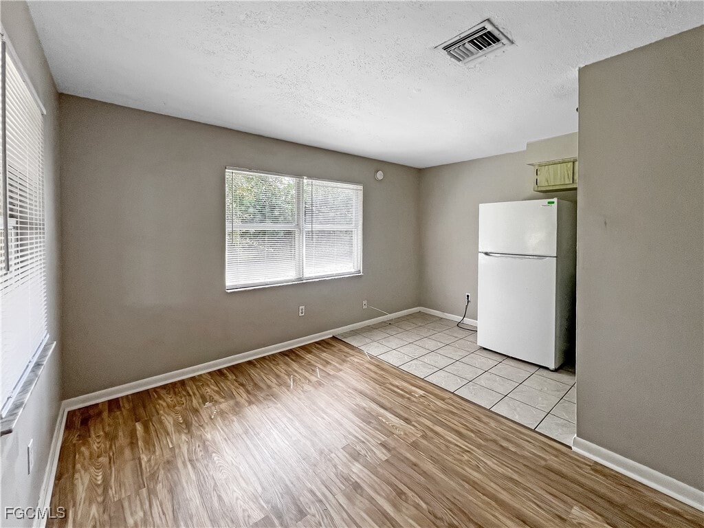 Photo - 13037 First St