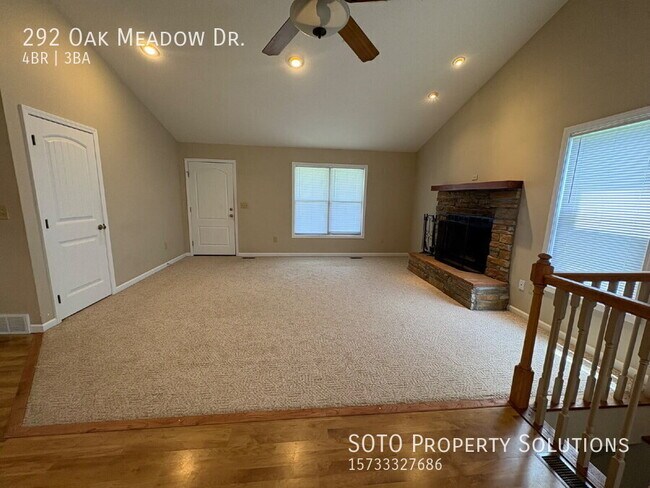 292 Oak Meadow Dr
