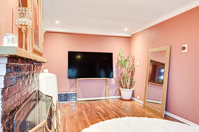 Photo - 5 Terrace Pl Unit ID1300629P