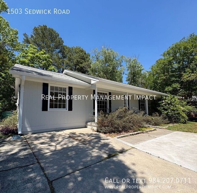 Photo - 1503 Sedwick Rd