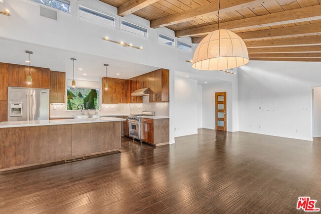 Photo - 3476 Troy Dr