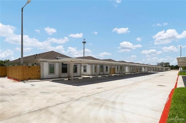 Building Photo - 740 N Alamo Rd Unit 21