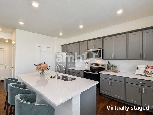 Photo - 3934 Wyedale Wy