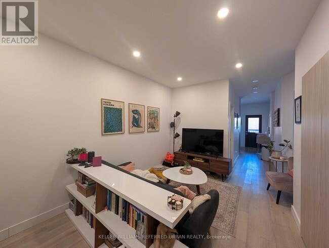 Photo - 1821 Davenport Rd