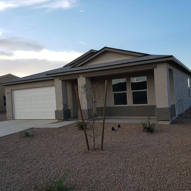 291 S Picacho Heights Rd