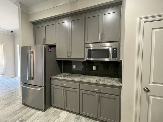 Photo - 3 Bedroom House in The desirable University Villas