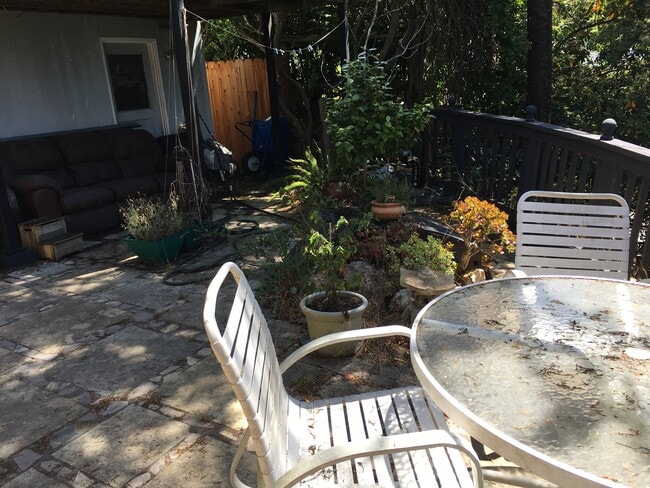 Photo - 409 Dellbrook Ave