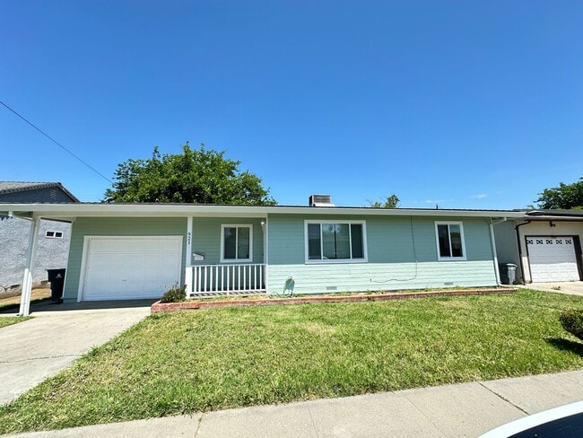 Building Photo - 3 bed / 1 ba house - E. Marysville
