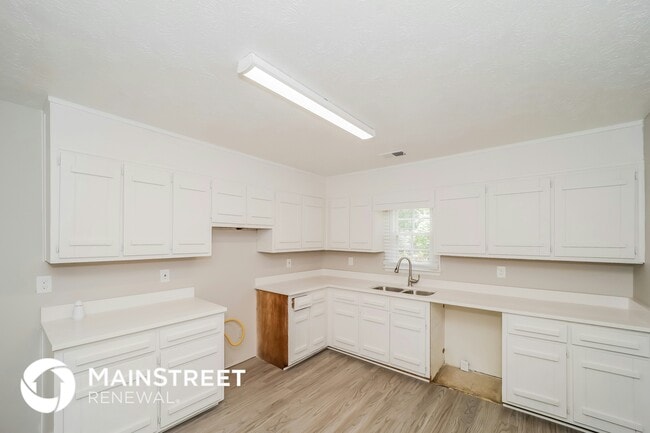 Photo - 1127 Reynolds Ct