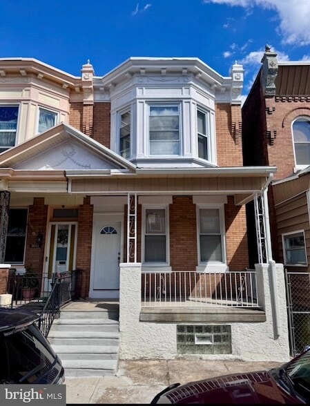 Photo - 3841 N Sydenham St