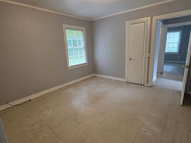 Photo - 1127 Avalon Ave