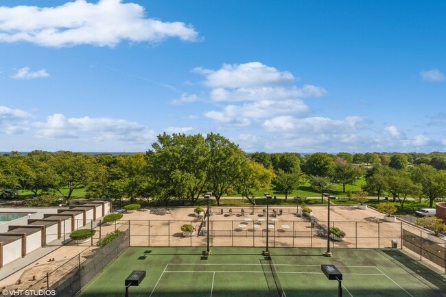 Photo - 5445 N Sheridan Rd Unit 3105