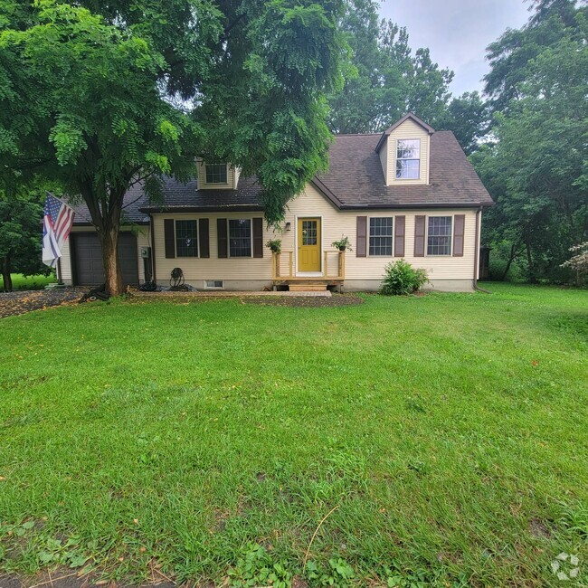 Building Photo - 218 County Rte 7A Rental