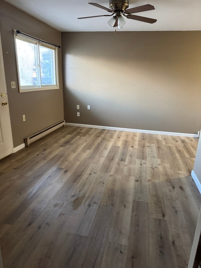 Living Room - 403 S King St Unit 403 S King St Apt 2