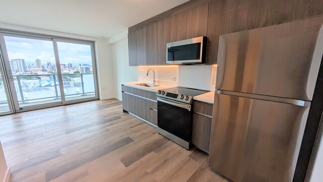 Building Photo - The Park on Keeaumoku brand new studio apa... Unit 1910R