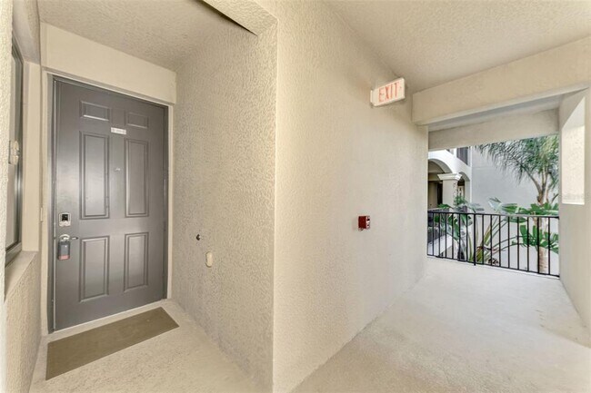 Photo - 17118 Vardon Ter Unit 202