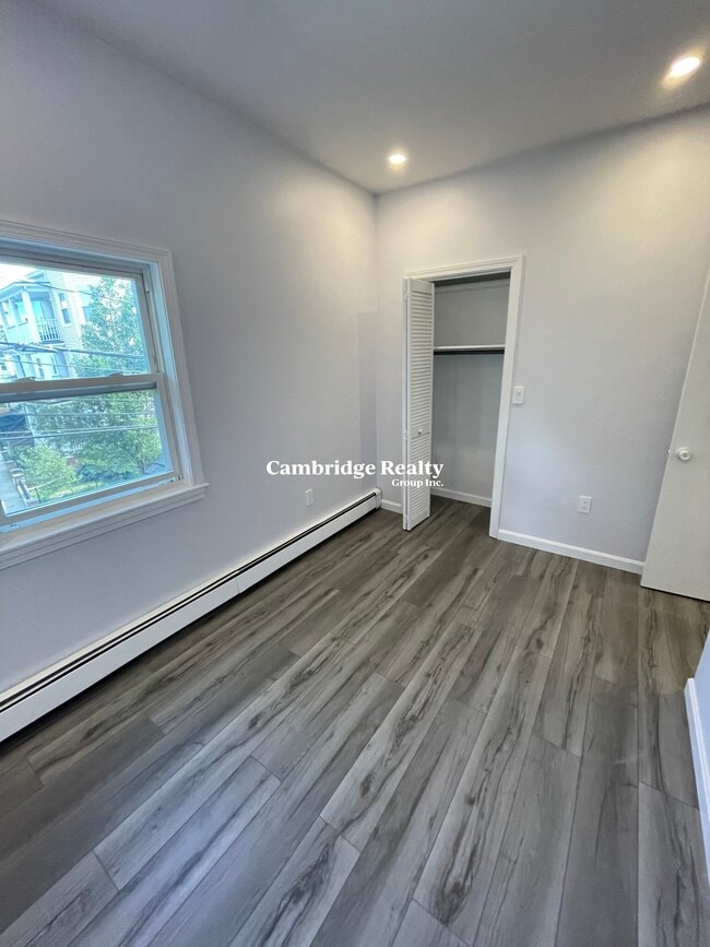 Photo - 73 Marshall St Unit #2