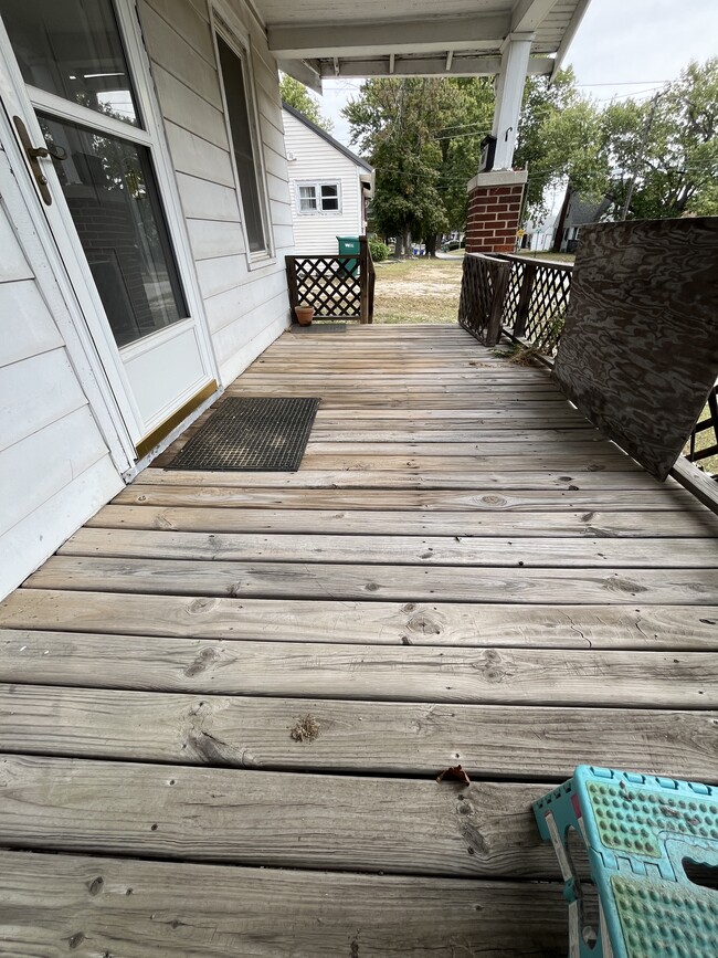 Photo - 2044 E Lincoln Ave