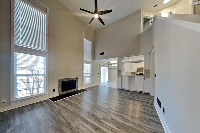 Photo - 230 Lembeth Ct