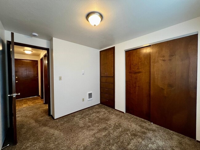 Photo - 4212 S 3rd St Unit 1