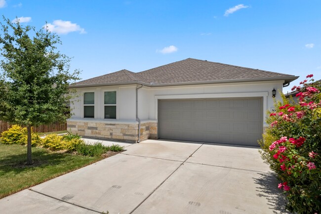 Photo - 500 Stinchcomb Rd