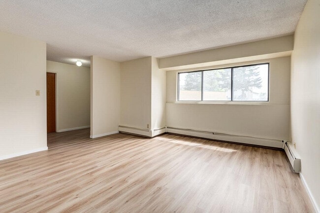 Building Photo - South Ridge Apartments