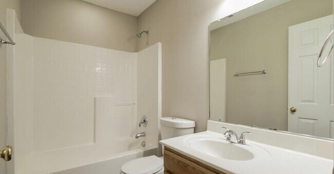 Photo - 151 Thistle Rd