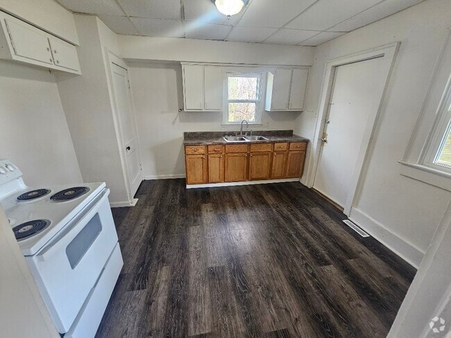 Building Photo - 1327 Saint Johns Ave Rental