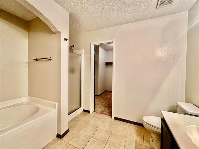 Photo - 600 Claiborn Ln